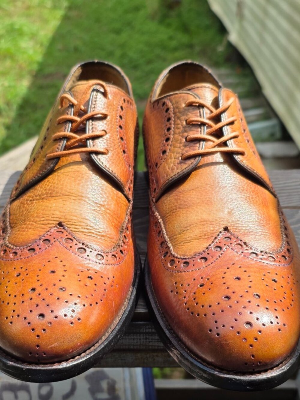 Magnanni 9-M Tan Wingtip Derby Leather Mens Dress Shoes